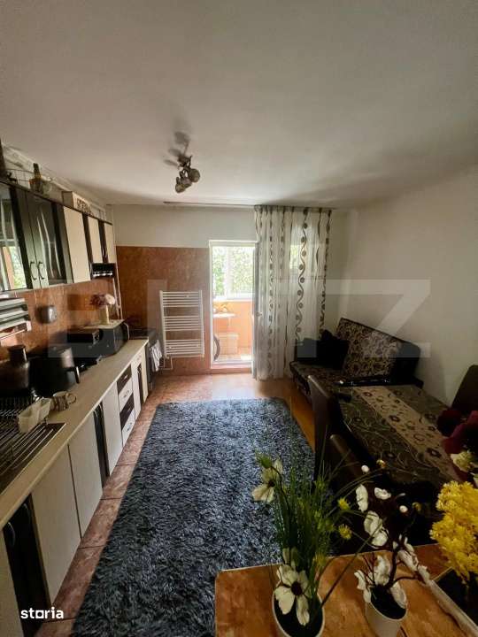 Apartament de vanzare, cu 2 camere, 54 mp, decomandat, zona Marasti - Imagine principală: 3/8