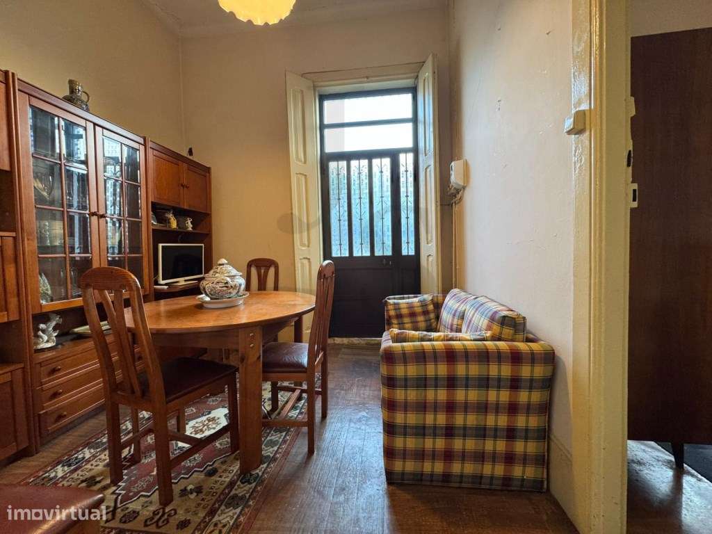 Moradia Junto Hospital Da Prelada-5