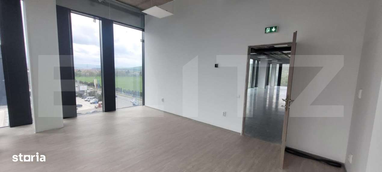 Comision 0%! Spatii de birou, parcari subterane, fatada LCD Media, Zon - Imagine principală: 5/13