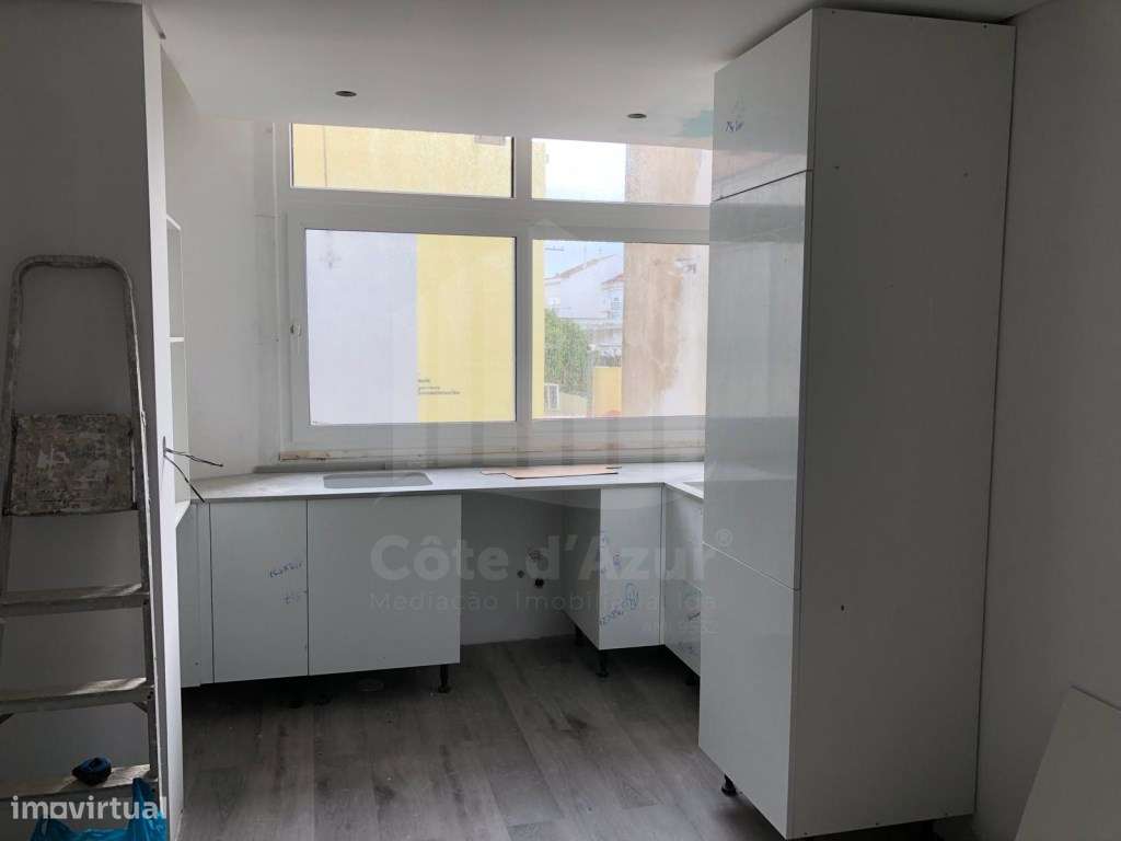 T1 + 1 - Baixa da Banheira - Grande imagem: 4/26