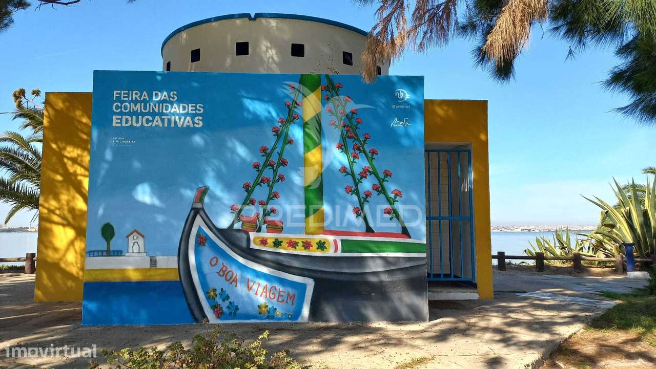 Exclusivo Apartamento T4 com Varandas e Terraço a 500m da Praia Flu... - Grande imagem: 2/21