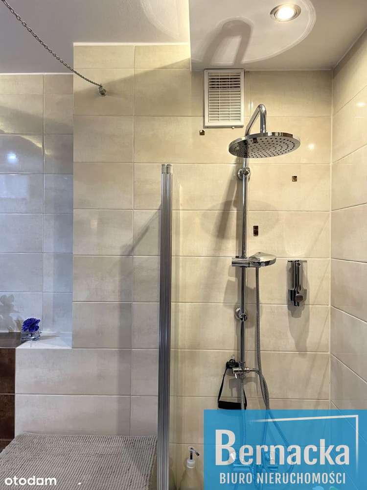 Nowoczesne 3-pokojowe z dużym tarasem-9