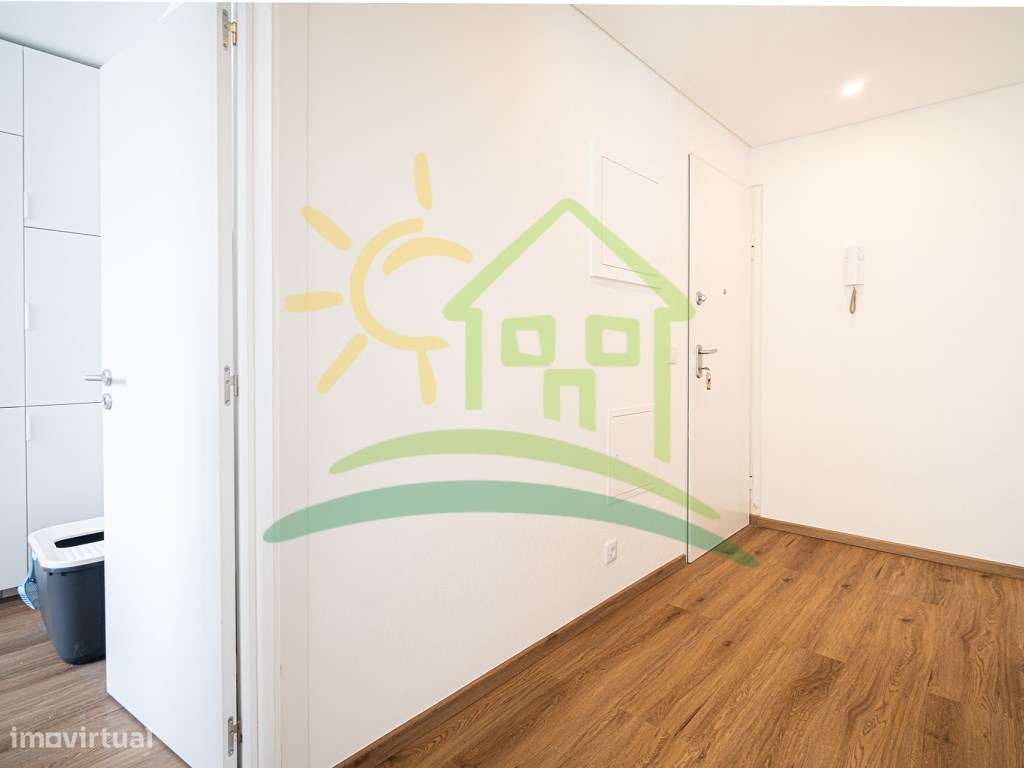 Apartamento T1 Tot. Remodelado Olival Basto Terraço 80m2-36