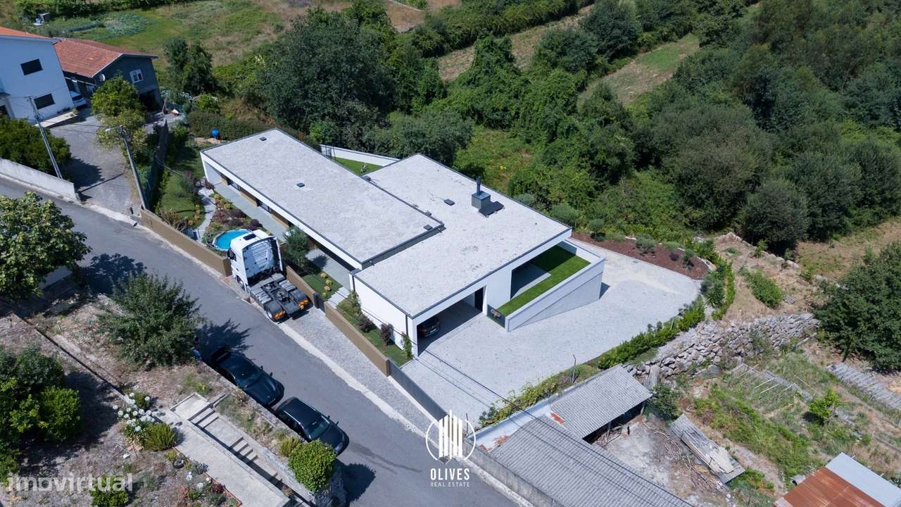 Moradia T3 Venda em Pousada de Saramagos,Vila Nova de Famalicão-52