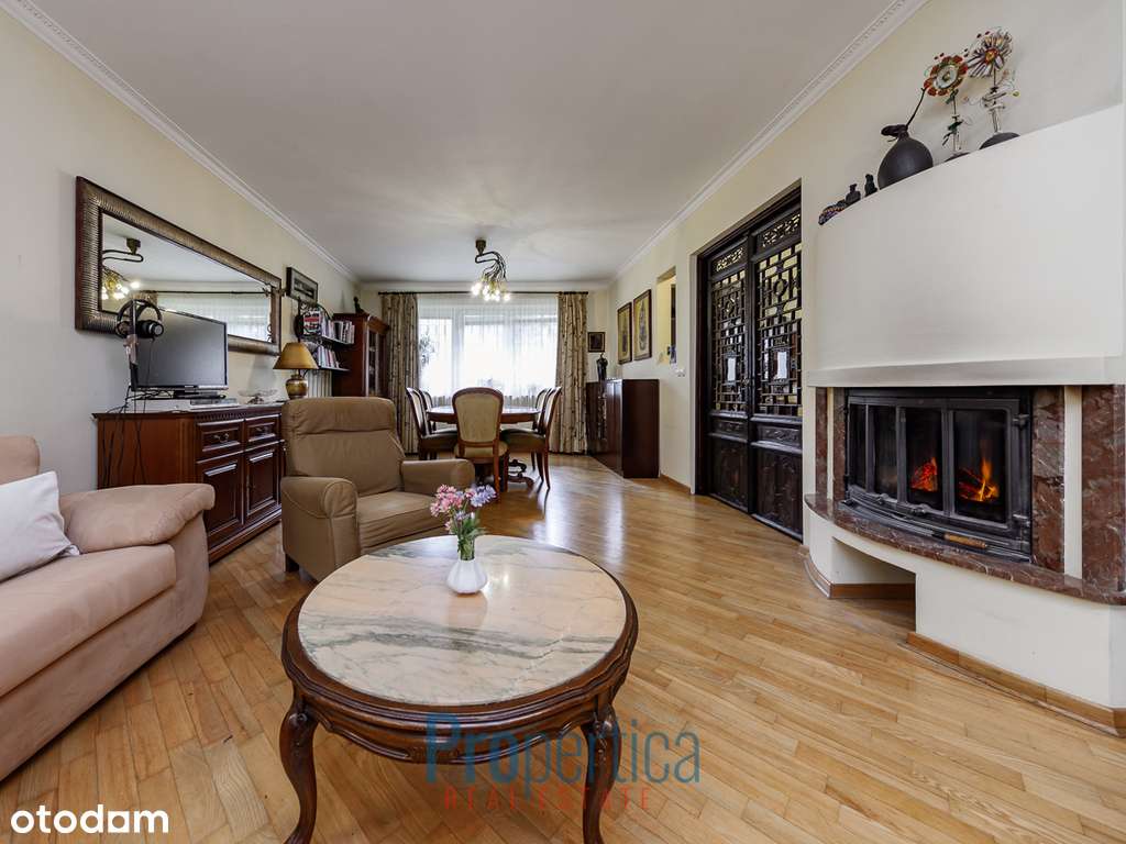 Solidny i funkcjonalny dom w Piastowie - Pełny obrazek: 2/20