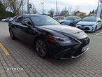 Lexus ES - 10