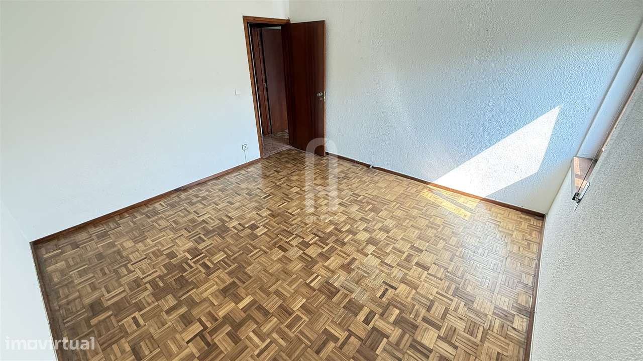 OPORTUNIDADE UNICA, APARTAMENTO T3 EM SILVALDE - ESPINHO-11