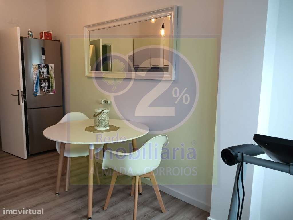 Apartamento T2, Bem localizado - Grande imagem: 4/13