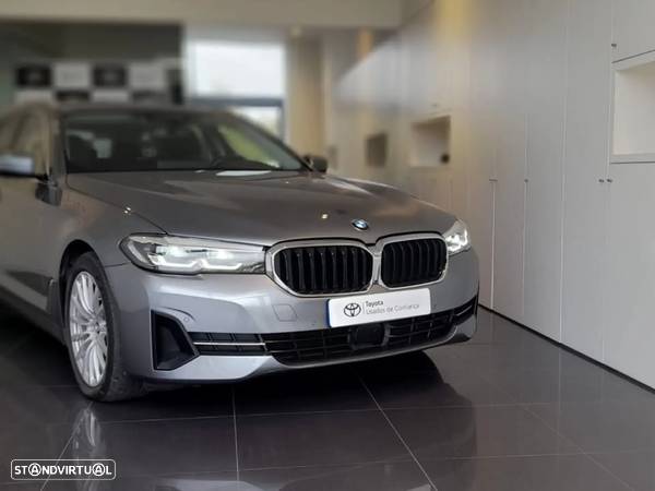 BMW 530 e - 29