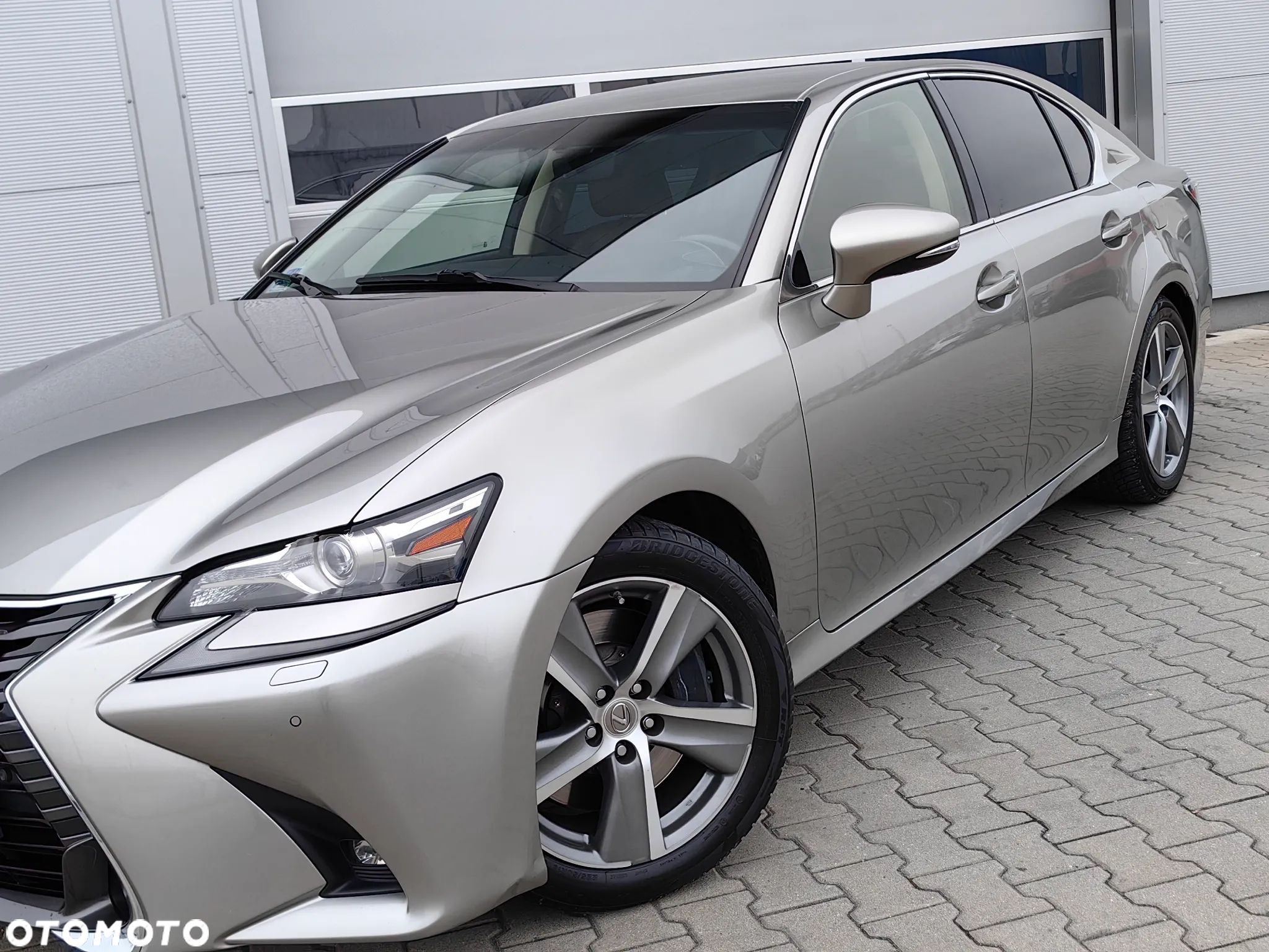 Lexus GS 200t / 300 Prestige - 36