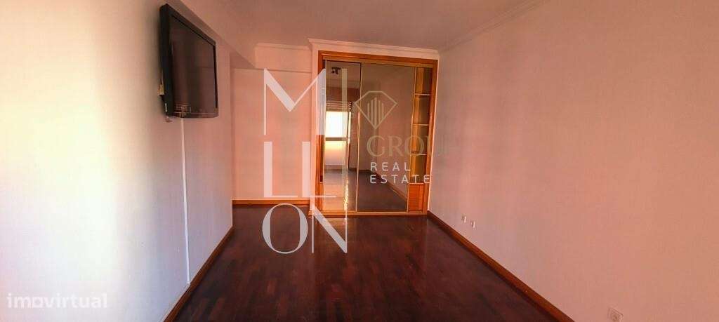 Apartamento T2 em São Marcos-10