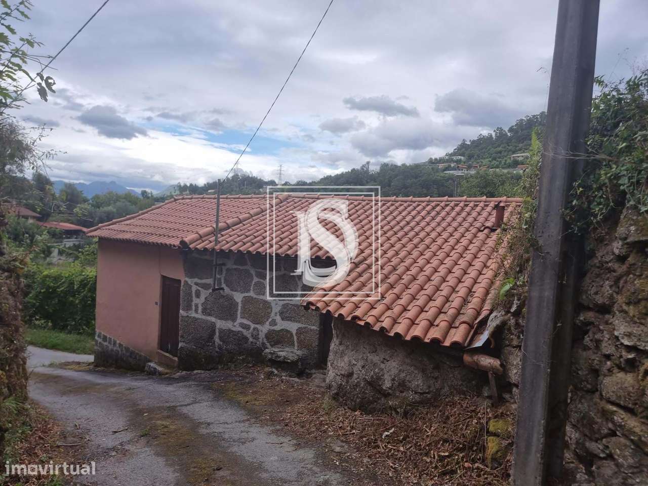 Moradia Isolada T2 em UDF de Ventosa e Cova-17