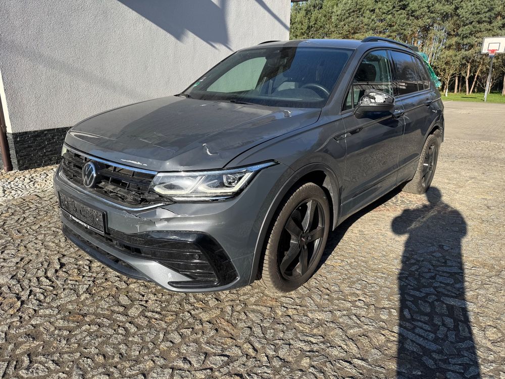 Volkswagen Tiguan II 2.0 TDI SCR 4Mot R-Line DSG 2022