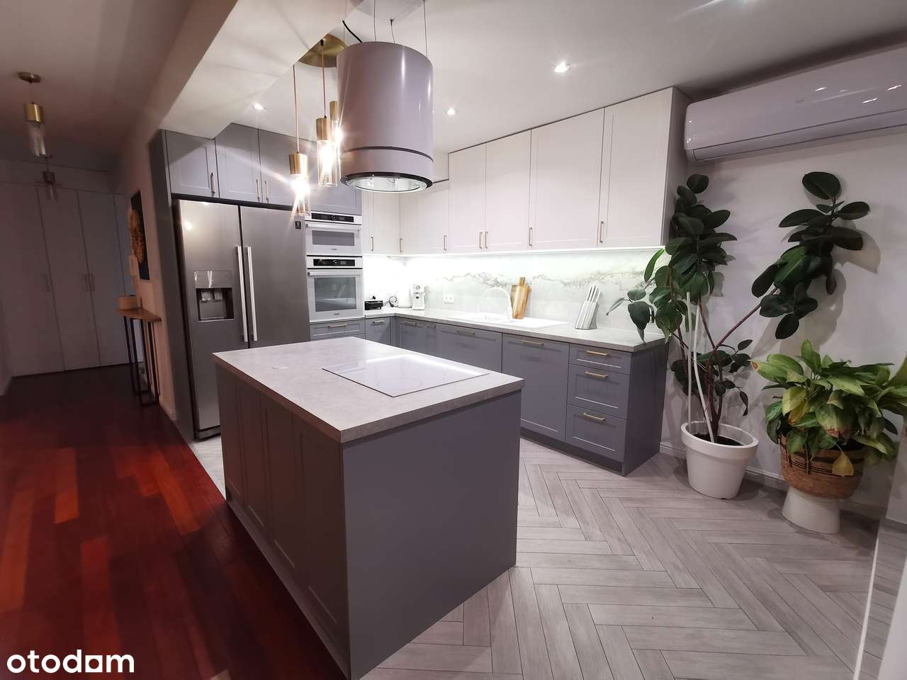 Przestronne mieszkanie 70,3 m² z balkonem i garażem, bezpośrednio - Pełny obrazek: 1/11