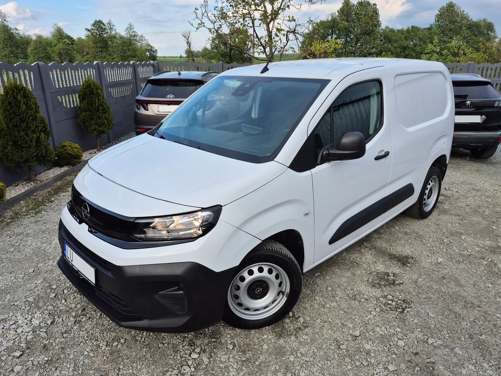 Opel Combo 2025