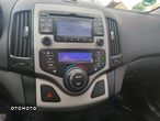 Hyundai I30 1.6 Premium - 27