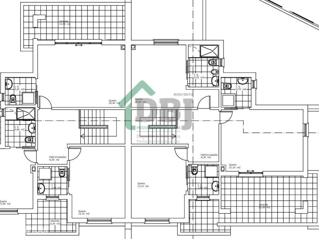 Moradias Bifamiliar com Piscina!-11