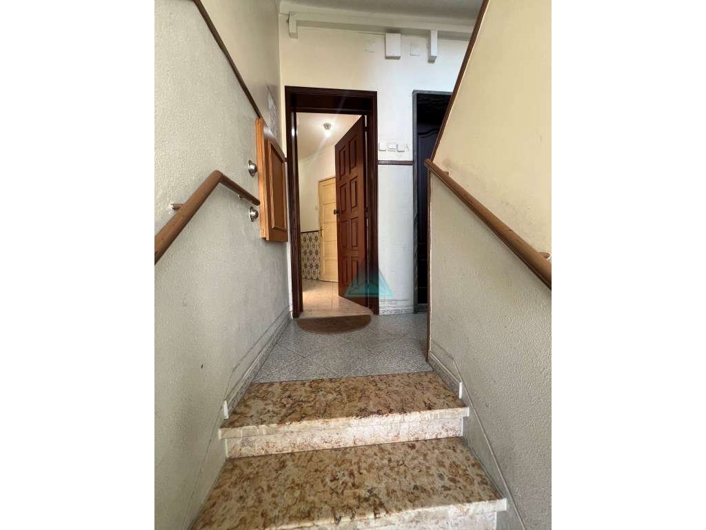 Apartamento T2 Paivas Velhas 1º andar-19