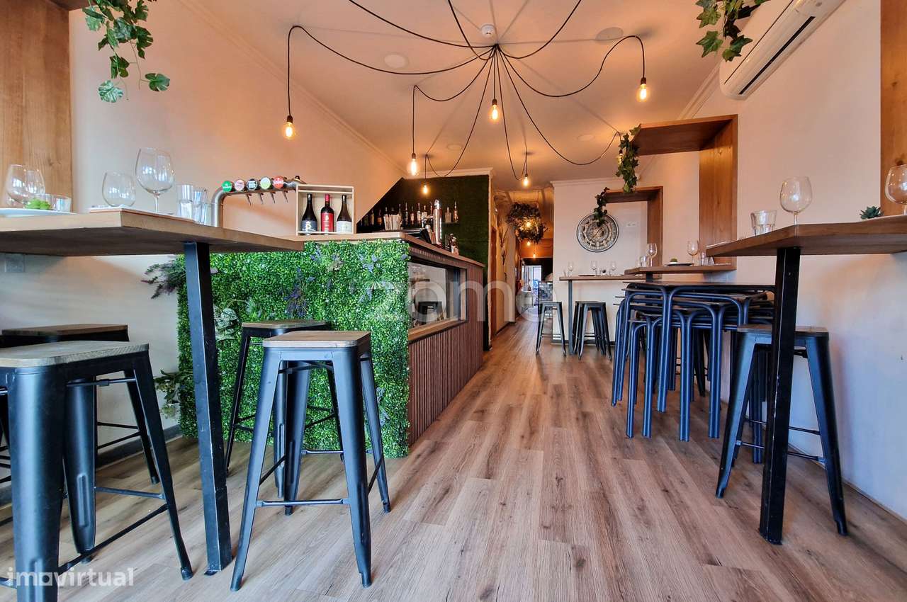 Restaurante Equipado no Centro de Ponta Delgada – Investimento-5