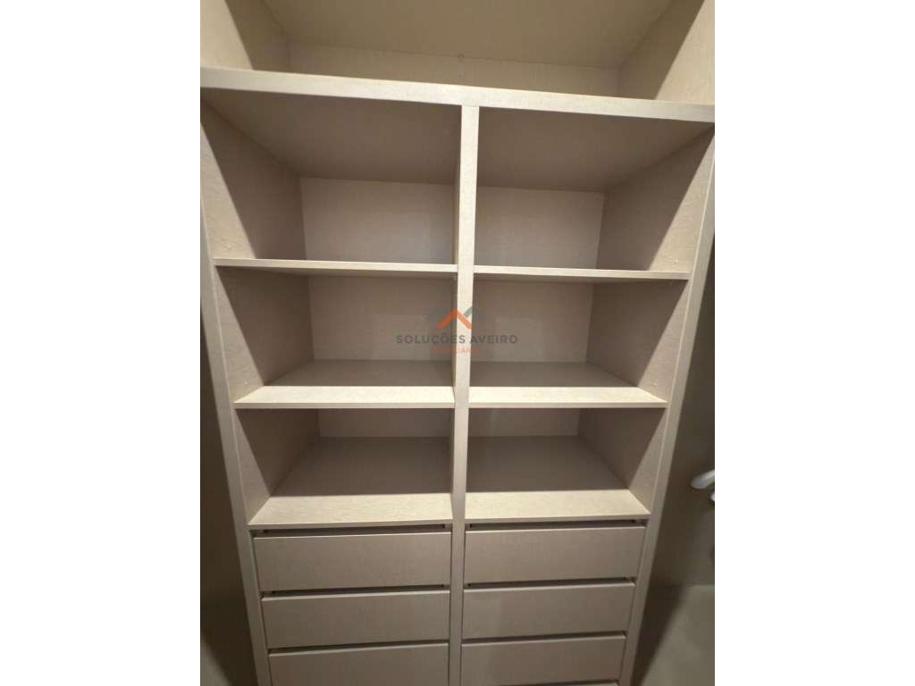 Moradia T4 Moderna | Cacia | A 5 Minutos de Aveiro-19