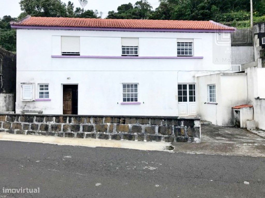 VENDA de APARTAMENTO T1 - Biscoitos, Calheta, Ilha de São Jorge, Aç... - Grande imagem: 1/11