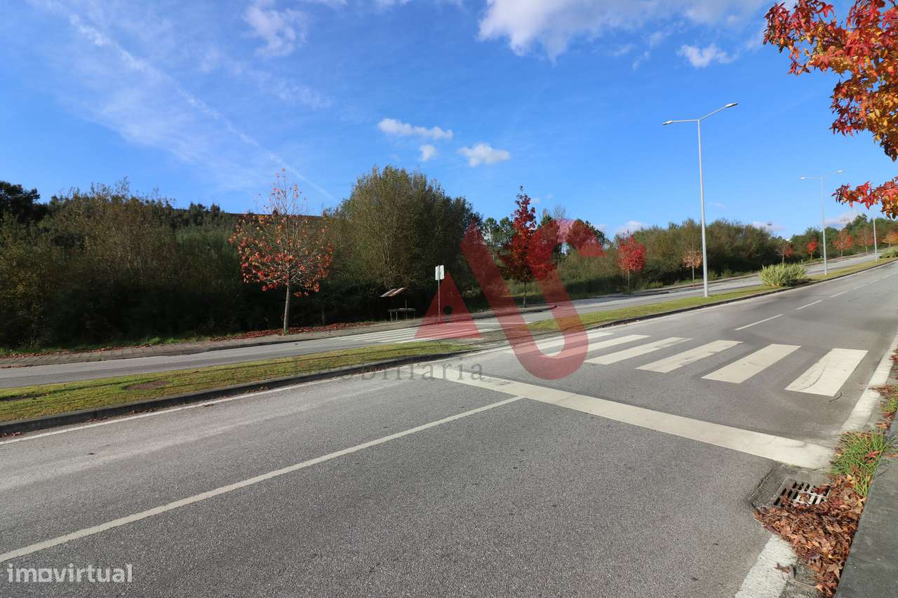 Terreno para construção com 8.720 m2 em Lousada - Grande imagem: 4/6