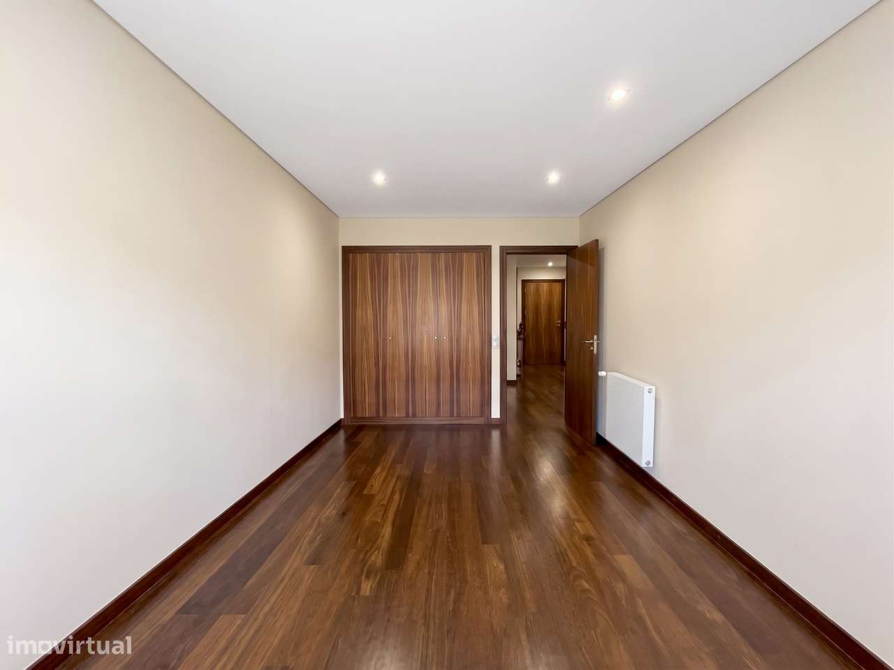 Apartamento t2 à venda na Rua do Padre Luís Cabral, 499-5