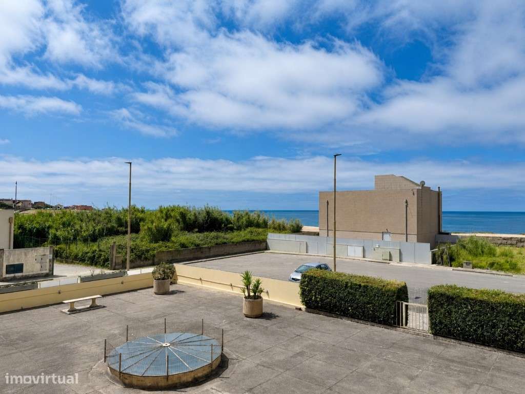 Apartamento T1 em Labruge - A Dois Passos da Praia com Vista Mar-3