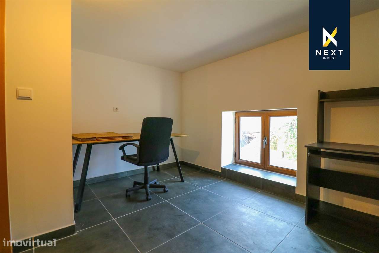 Moradia Remodelada T3 + 1 com garagem fechada-19