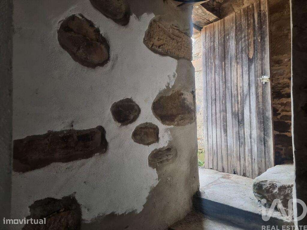 Moradia isolada T3 em Cernache do Bonjardim, Nesperal e Palhais de 202 - Grande imagem: 5/32