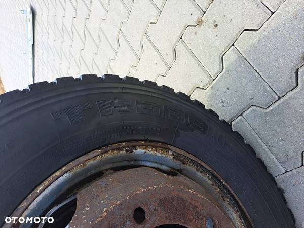 OPONA Z FELGĄ KOMPLET TRIANGLE TR 689 215/75 R17,5 - 12