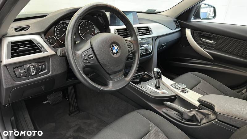 BMW Seria 3 318d Advantage - 9