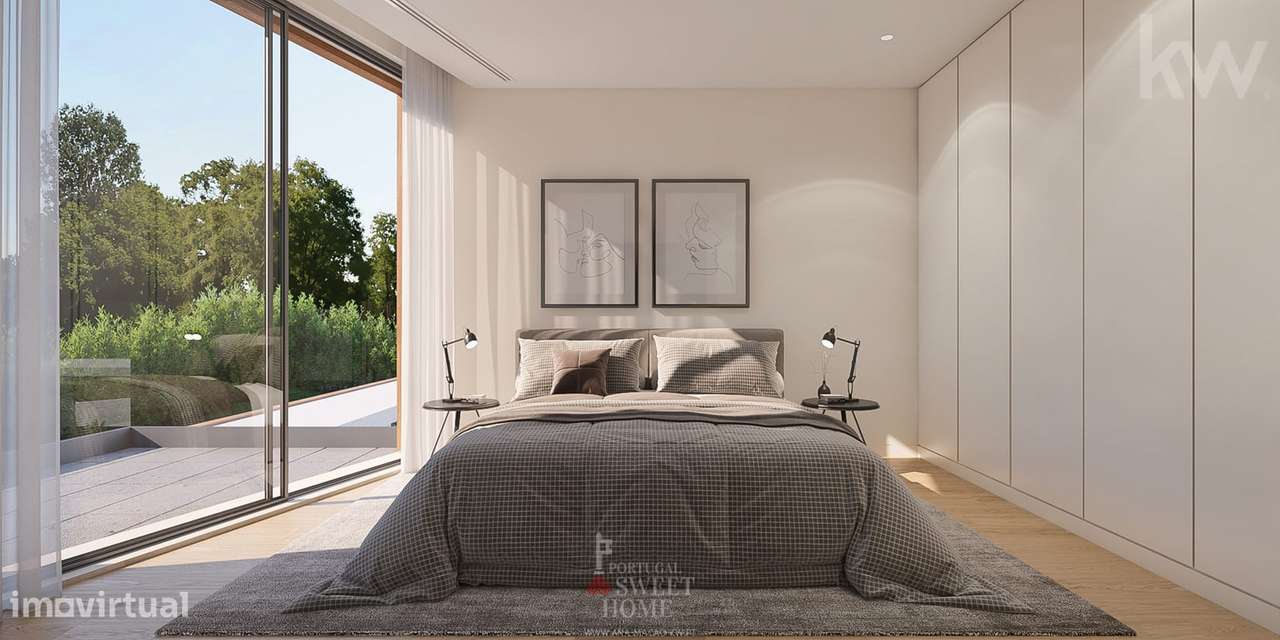 Moradia de Luxo T5, com Piscina e Garagem para 2 viaturas, Lote 33-15