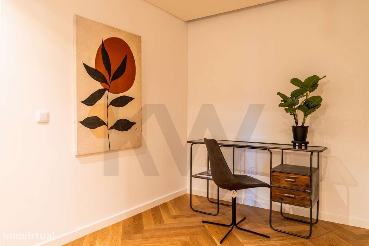 Charmoso Apartamento T2 no Estoril a 5 minutos a pé da praia-10