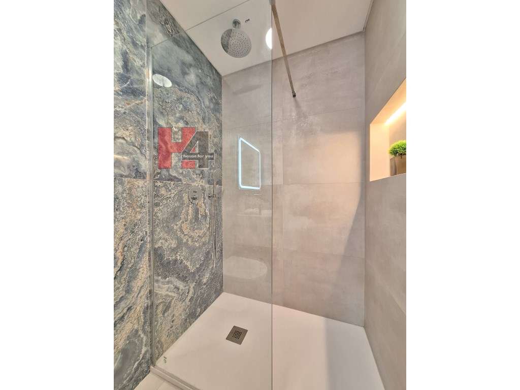 Herdade da Aroeira moradia independente T4-29