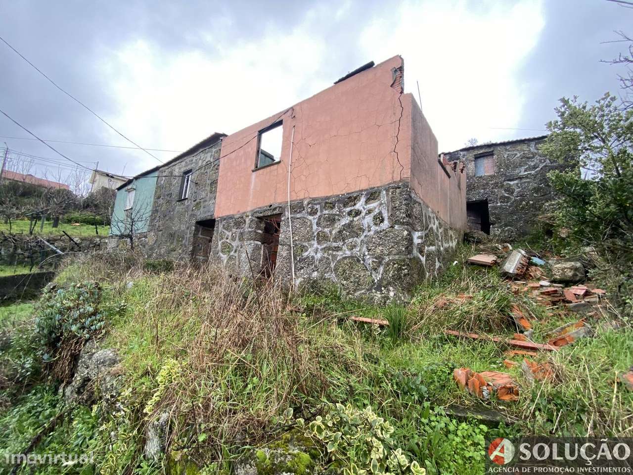 Moradia + terrenos rusticos-5