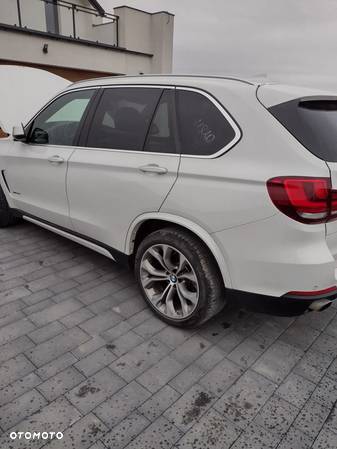 BMW X5 xDrive35i - 5