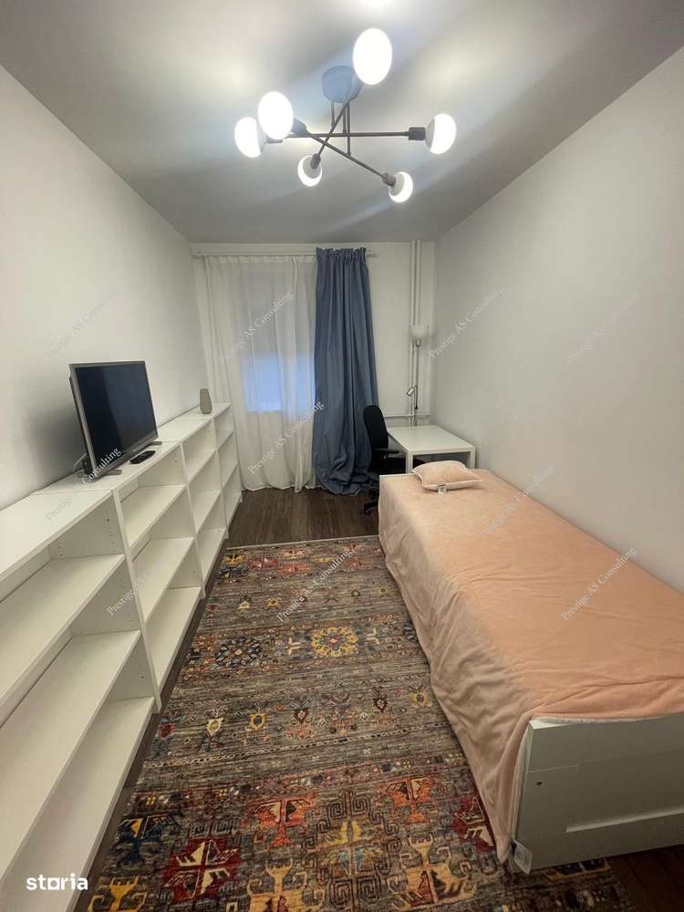 Apartament de vanzare cu 2 camere, renovat complet, cu boxa prorie - C-7