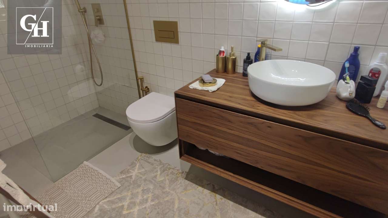 T2 Novo com piscina privada no Centro de Braga-12