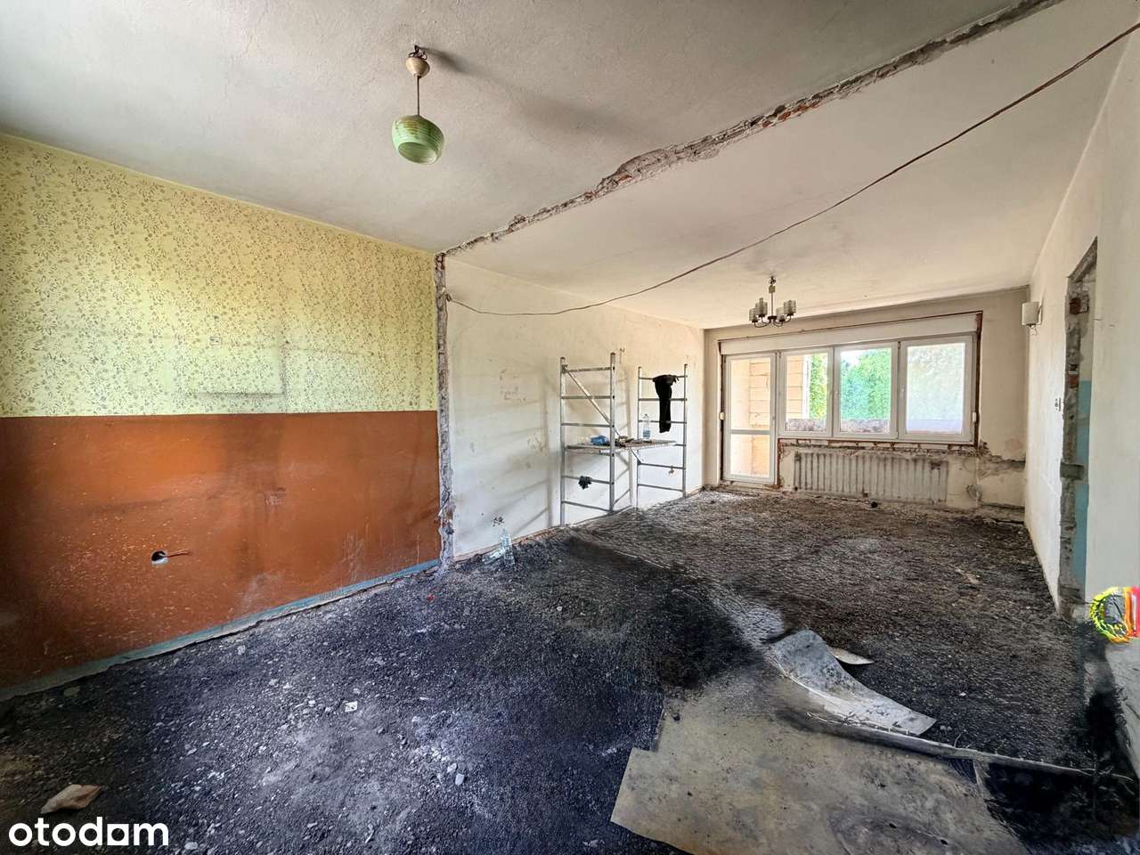 DO REMONTU, Dom przy głównej ulicy,663 m² działki, idealny pod biznes!-7