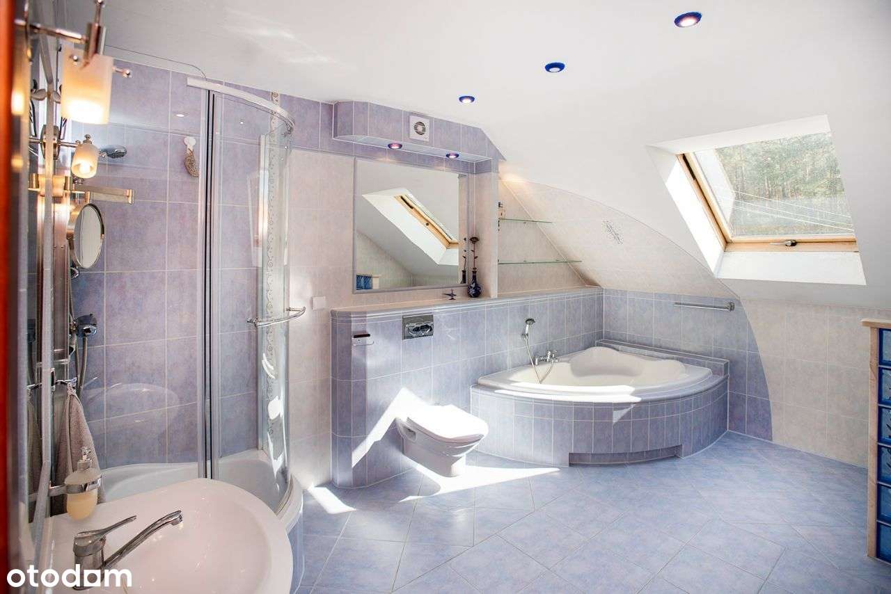 Dom z dużą działką oraz halą produkcyjną-8