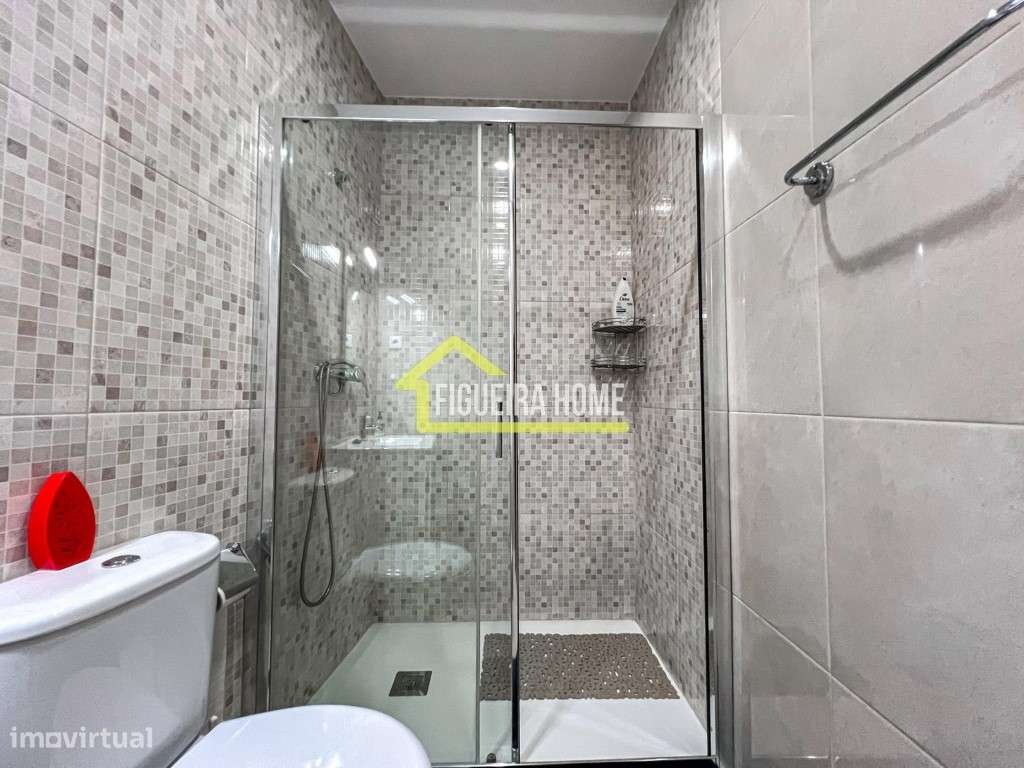 T1+1 inteiramente renovado a 100m da praia de Buarcos na Figueira d...-25