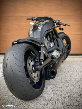 Harley-Davidson V-Rod Night Rod - 1