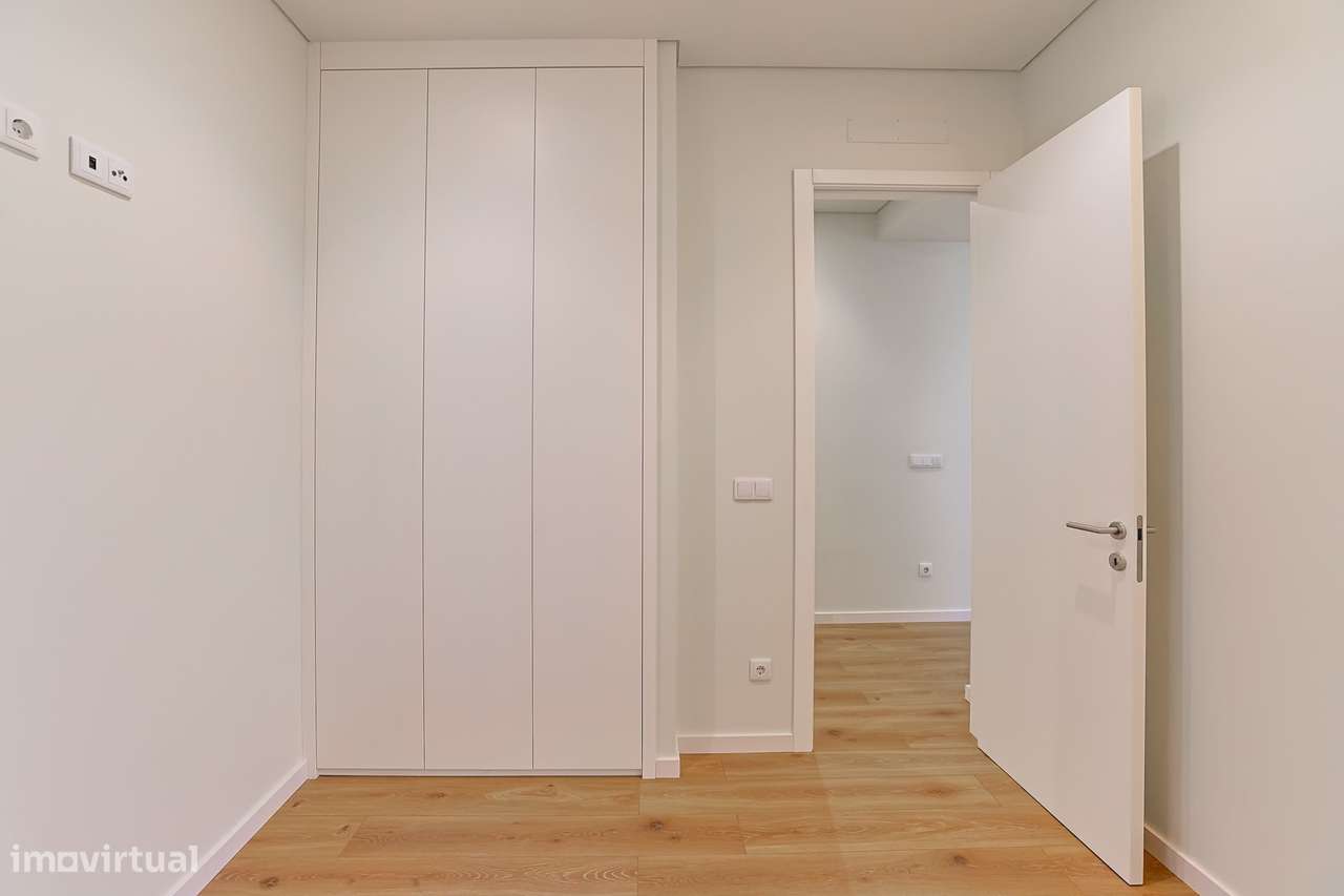 Apartamento T1+1, Braga, Braga, Braga (Maximinos, Sé e Cividade) - Grande imagem: 5/25