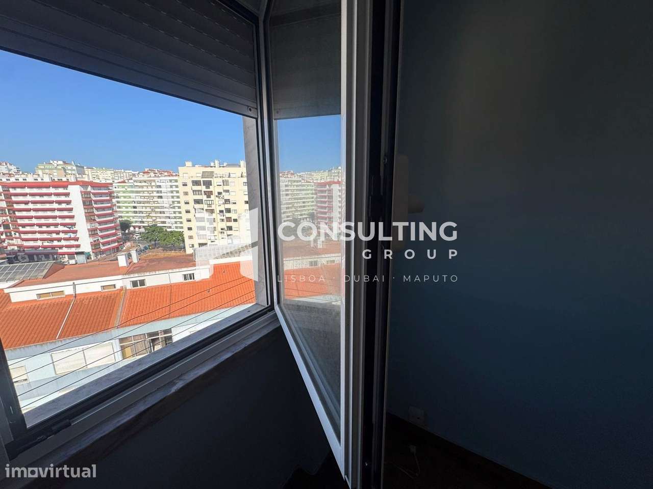Apartamento T2 Venda em Mina de Água,Amadora-21