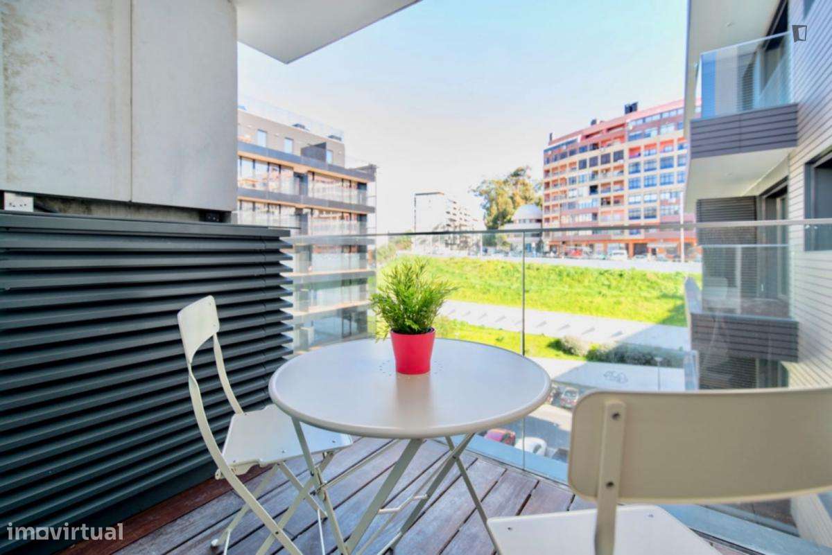 Apartamento com 2 quartos - localizado em Benfica Lisbon - Grande imagem: 4/6