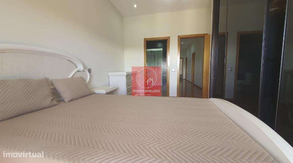 PARA VENDA | APARTAMENTO T4 MOBILADO | PÓVOA DE VARZIM-23