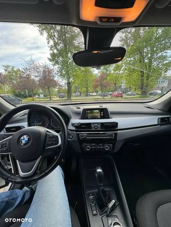 BMW X1 sDrive18d Advantage - 21