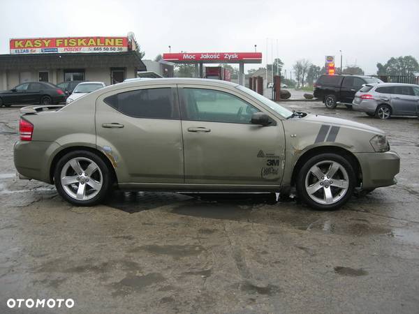 Dodge Avenger 2.0 CRD SE - 5