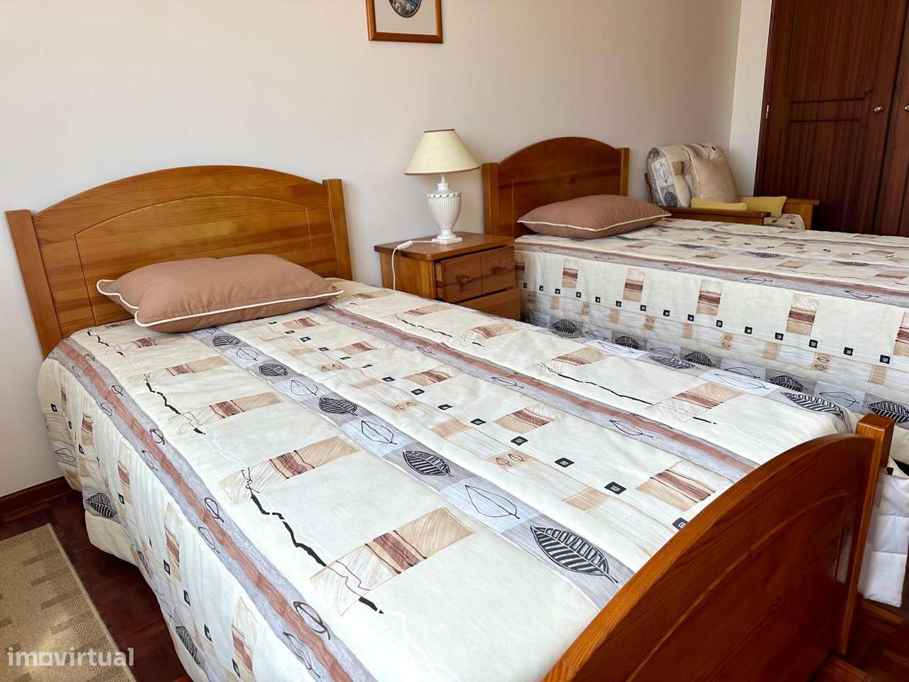 Apartamento T2 + 1-24